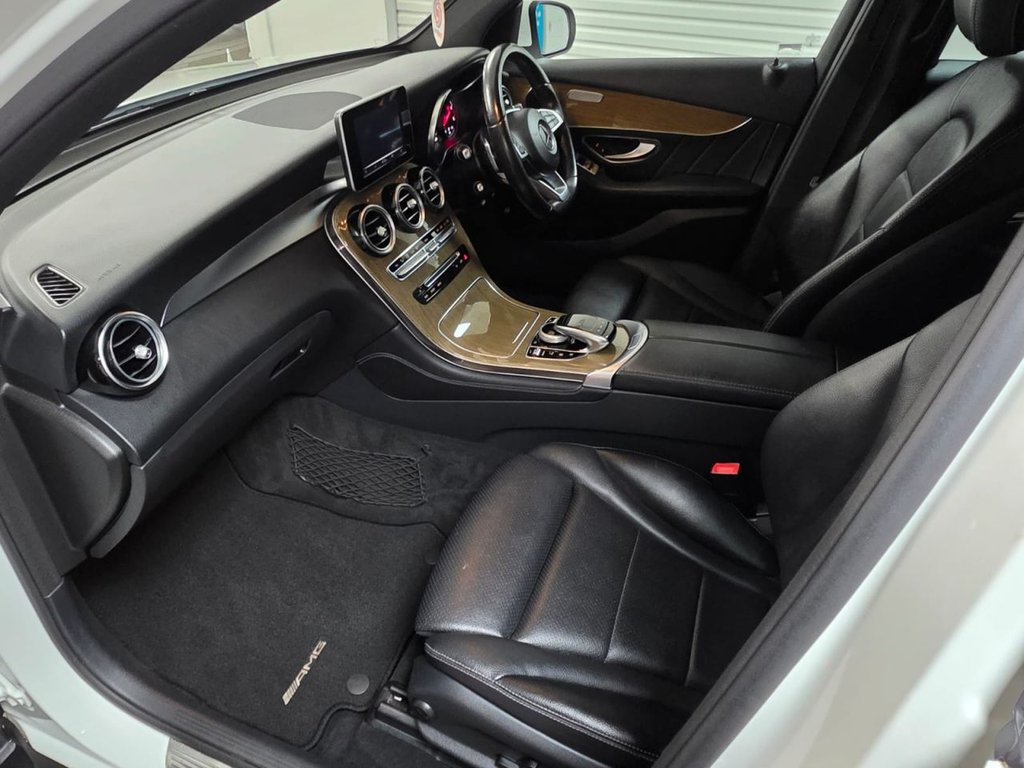 USED 2017 17 MERCEDES-BENZ GLC 2.1 GLC220d AMG Line SUV 5dr Diesel G-Tronic 4MATIC Euro 6 (s/s) (170 ps) Bluetooth - SatNav - Sensors!