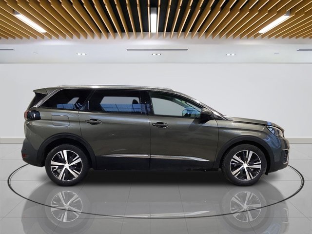 2018 Peugeot 5008 1.2L Allure 5dr - Photo 8