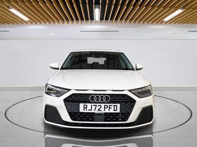 2022 Audi A1 1L Technik 5dr - Photo 2