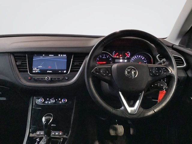 2020 Vauxhall Grandland X 1.2L SRI Nav 5dr - Photo 12