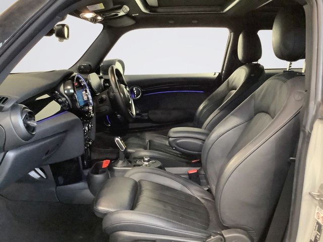 2022 MINI Electric Hatch - Photo 12