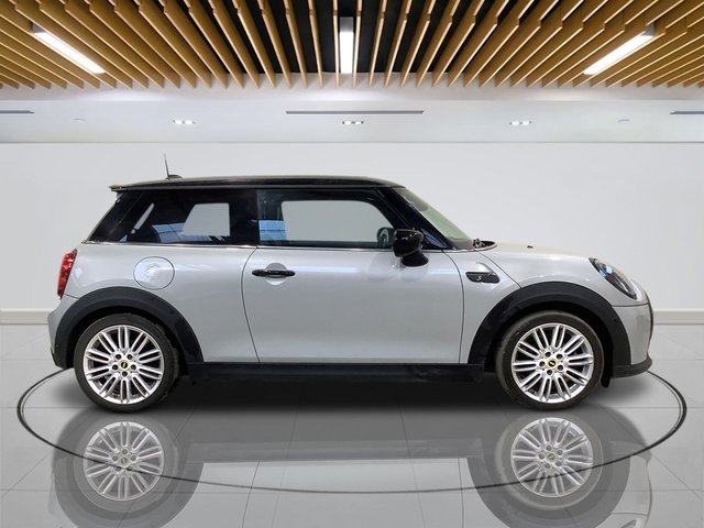 2022 MINI Electric Hatch - Photo 8