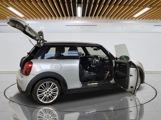 2022 MINI Electric Hatch - Photo 10