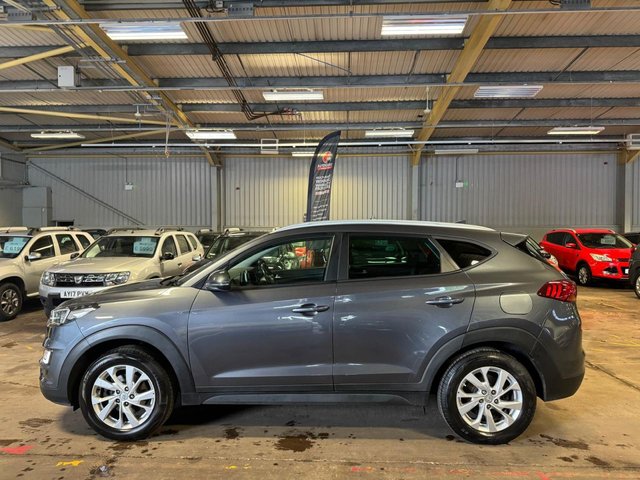 2018 HYUNDAI TUCSON CRDI SE NAV - Photo 4