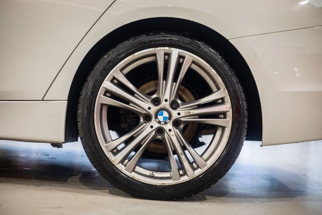 2016 BMW 3 Series 2L Sport 4dr - Photo 7