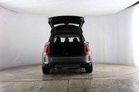 USED 2022 71 MINI COUNTRYMAN 1.5 10kWh Cooper SE Classic Auto ALL4 Euro 6 (s/s) 5dr SATNAV, 1 OWNER, SENSORS
