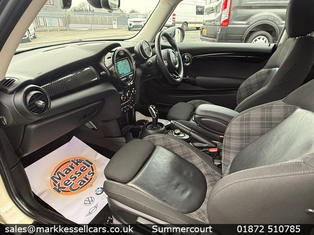 2019 MINI HATCH 2.0 Cooper S Classic Hatchback 3dr Petrol Steptronic Euro 6 (s/s) (192 ps) - Photo 3