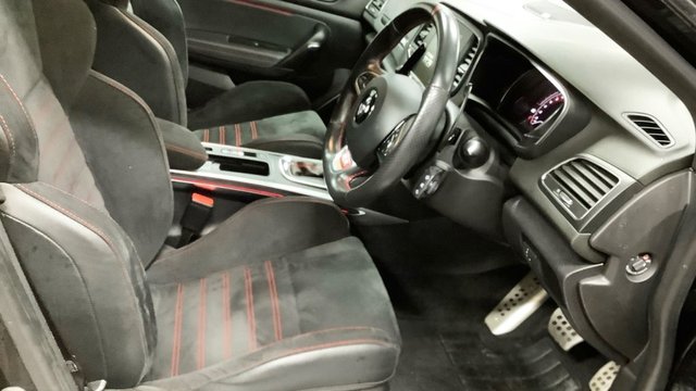 2019 Renault Megane 1.8L R.s.280 5dr - Photo 8