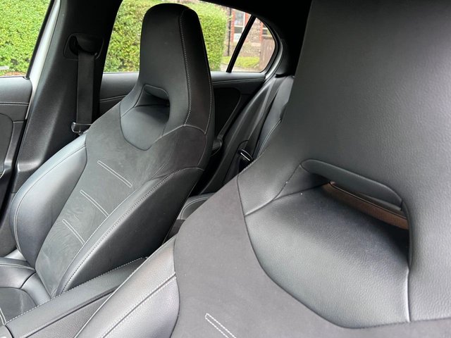 2022 Mercedes-Benz A-Class 1.3L Amg Line Edition 5dr - Photo 11