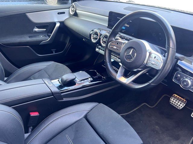 2022 Mercedes-Benz A-Class 1.3L Amg Line Edition 5dr - Photo 2