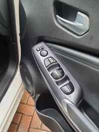 USED 2022 72 NISSAN JUKE 1.0 DIG-T N-Connecta SUV 5dr Petrol DCT Auto Euro 6 (s/s) (114 ps) GENUINE MILEAGE AUTO EU6