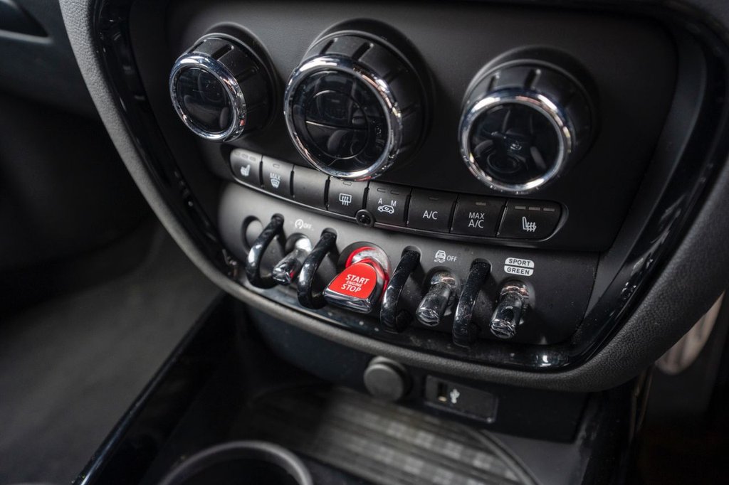 USED 2022 72 MINI CLUBMAN 1.5 Cooper Sport Estate 6dr Petrol Steptronic Euro 6 (s/s) (136 ps) FSH, CARPLAY, S/NAV, P/SENSORS,2KEY