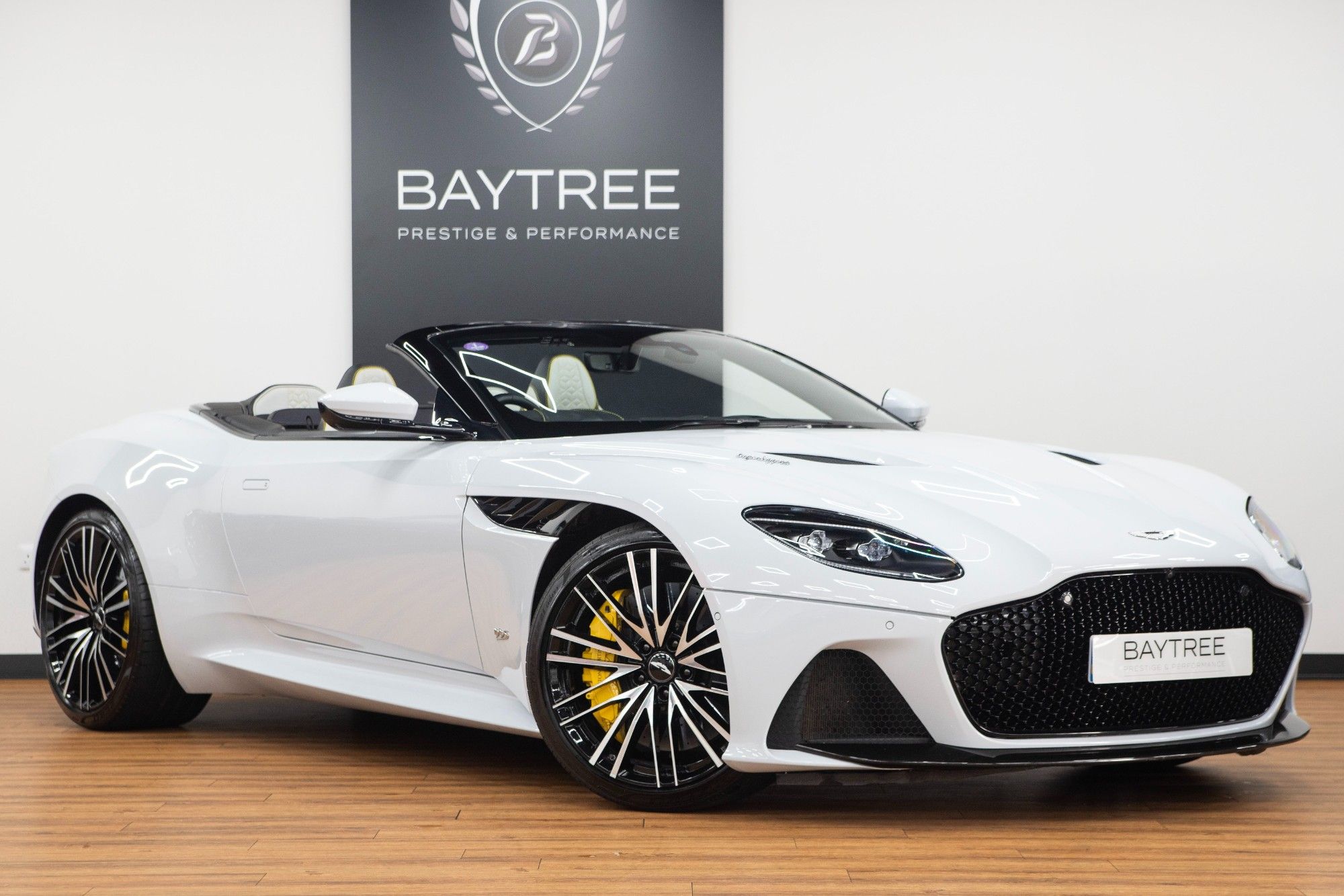 USED 2021 K ASTON MARTIN DBS 5.2 V12 BiTurbo Volante  