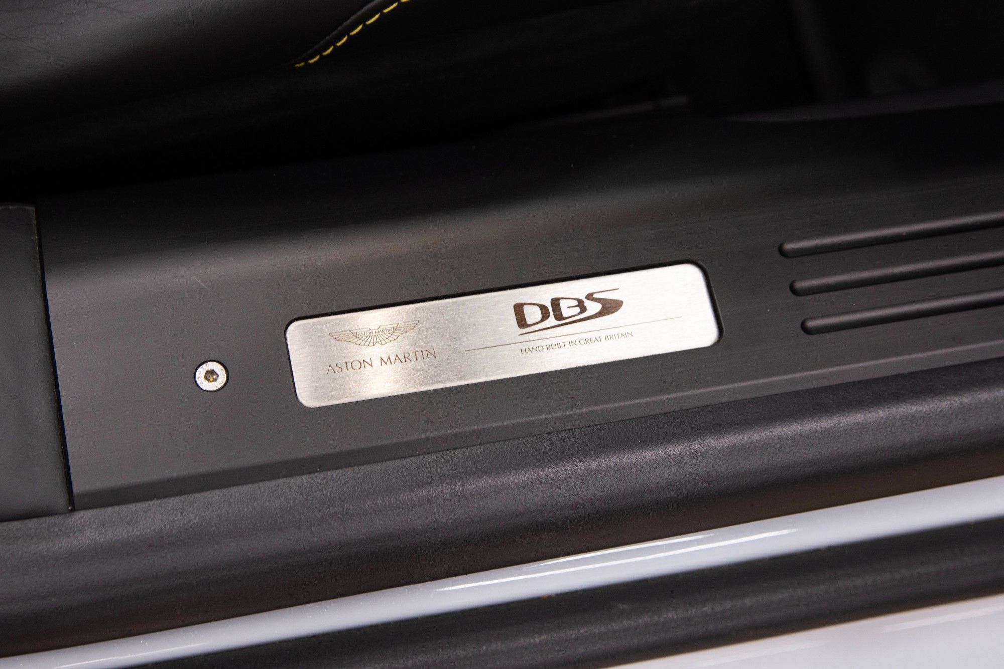 USED 2021 K ASTON MARTIN DBS 5.2 V12 BiTurbo Volante  