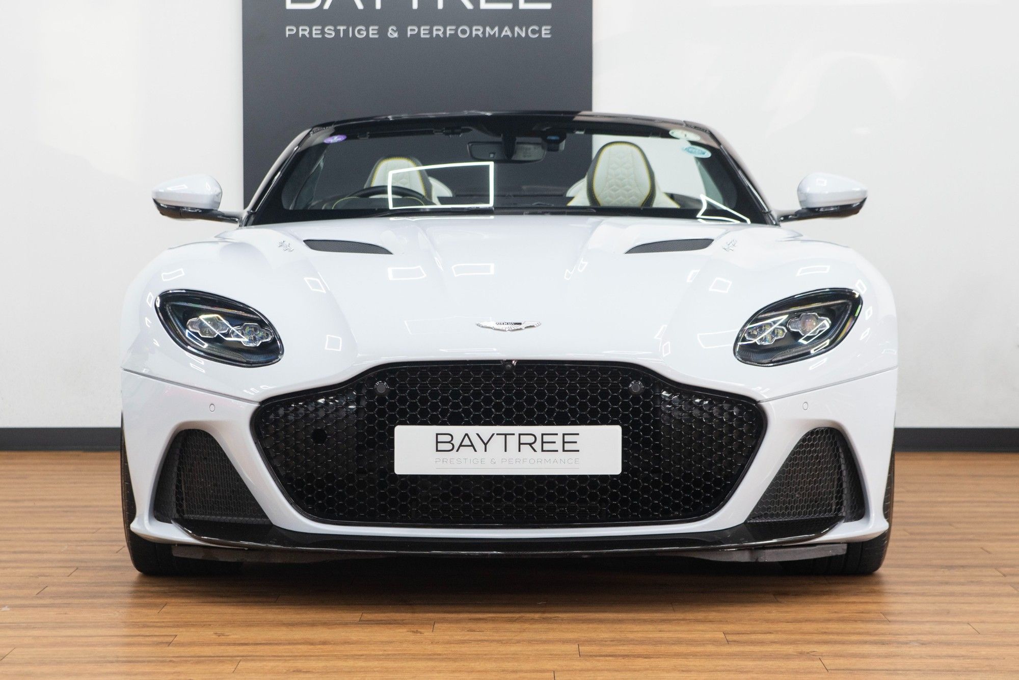 USED 2021 K ASTON MARTIN DBS 5.2 V12 BiTurbo Volante  