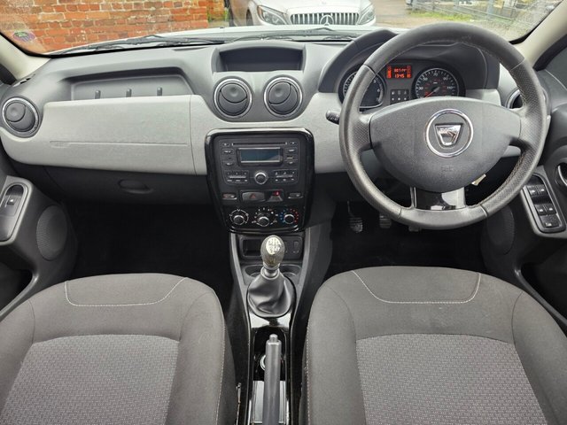 2013 Dacia Duster 1.5L Laureate 5dr - Photo 3