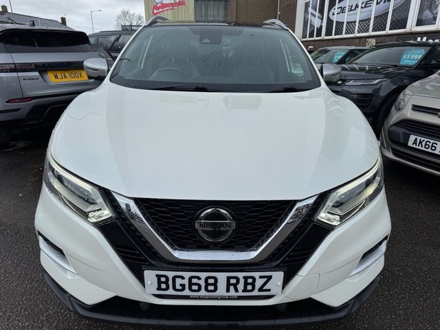 2018 Nissan Qashqai 1.3L Tekna+ 5dr - Photo 3