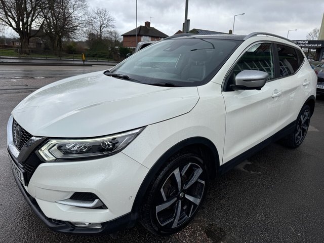 2018 Nissan Qashqai 1.3L Tekna+ 5dr - Photo 4