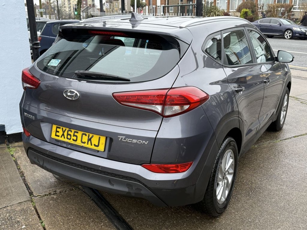USED 2015 65 HYUNDAI TUCSON 1.6 GDi Blue Drive SE Nav SUV 5dr Petrol Manual Euro 6 (s/s) (132 ps) SAT NAV+REAR CAMERA+BLUETOOTH