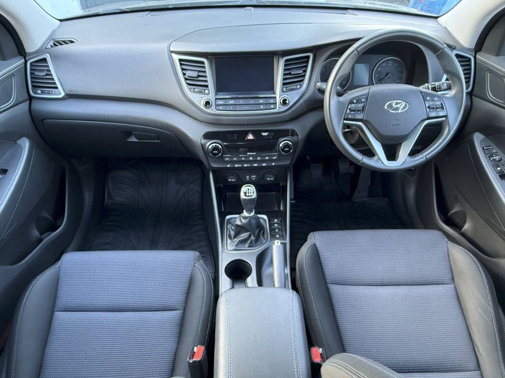 USED 2015 65 HYUNDAI TUCSON 1.6 GDi Blue Drive SE Nav SUV 5dr Petrol Manual Euro 6 (s/s) (132 ps) SAT NAV+REAR CAMERA+BLUETOOTH