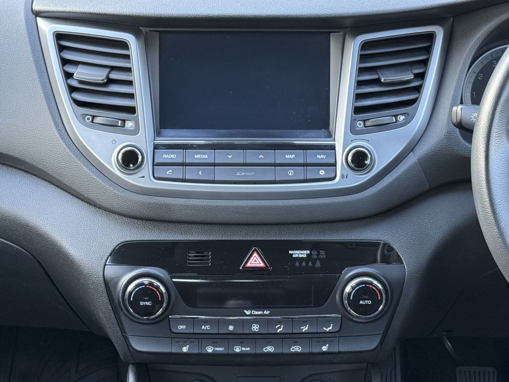 USED 2015 65 HYUNDAI TUCSON 1.6 GDi Blue Drive SE Nav SUV 5dr Petrol Manual Euro 6 (s/s) (132 ps) SAT NAV+REAR CAMERA+BLUETOOTH