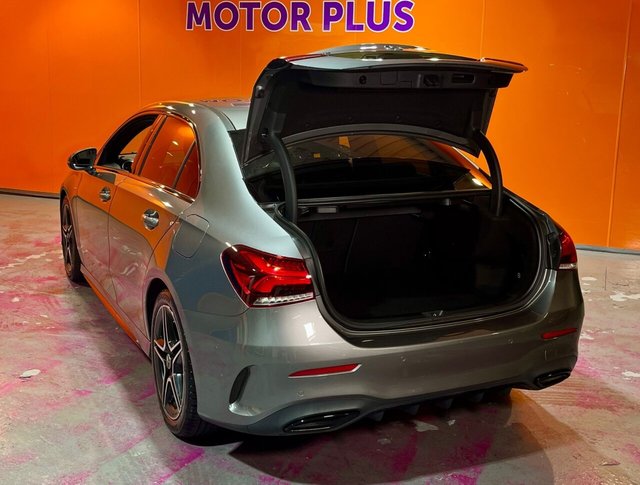 2022 MERCEDES-BENZ A-CLASS 1.3 A200 AMG Line Edition (Executive) Saloon 4dr Petrol 7G-DCT Euro 6 (s/s) (163 ps) 18" Alloys. Sat Nav. NightPack - Photo 9