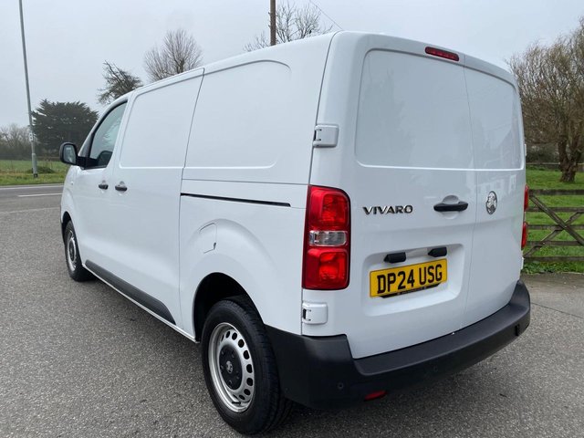 2024 VAUXHALL VIVARO - Photo 7