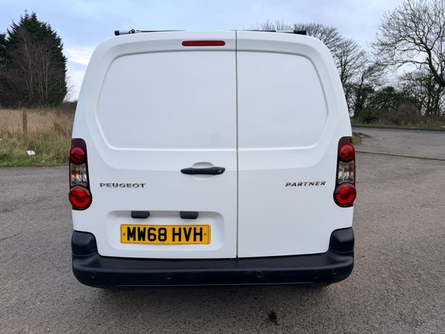 2018 Peugeot Partner - Photo 11