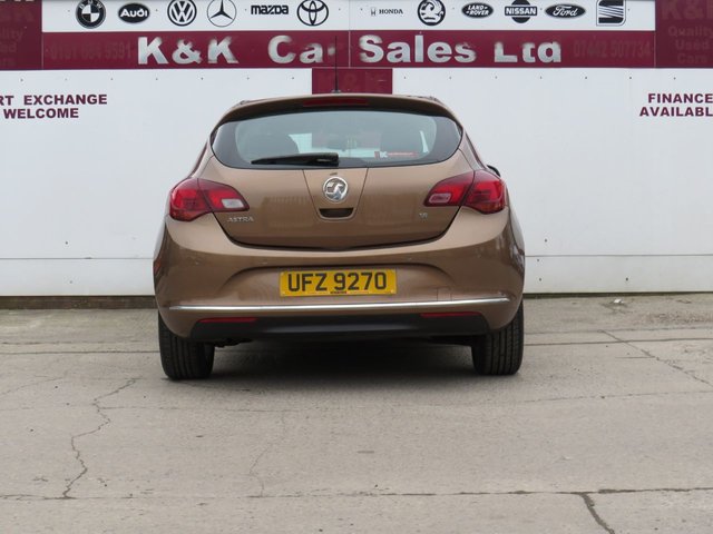 2014 VAUXHALL ASTRA 2014 1.6 16v SRi Hatchback 5dr Petrol Auto Euro 5 (115 ps) - Photo 4