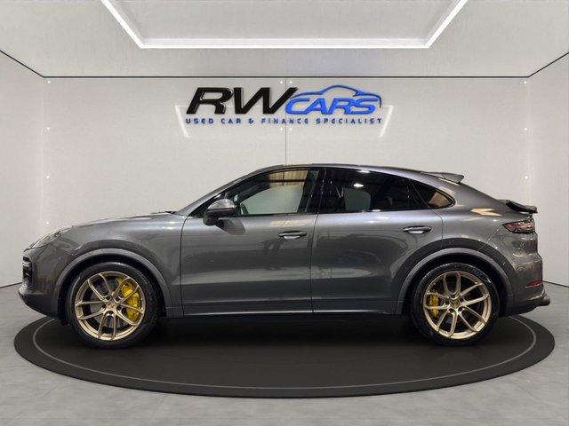 2019 Porsche Cayenne 4L Turbo 5dr - Photo 2