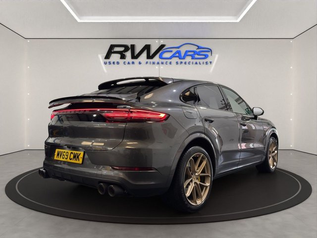 2019 Porsche Cayenne 4L Turbo 5dr - Photo 5