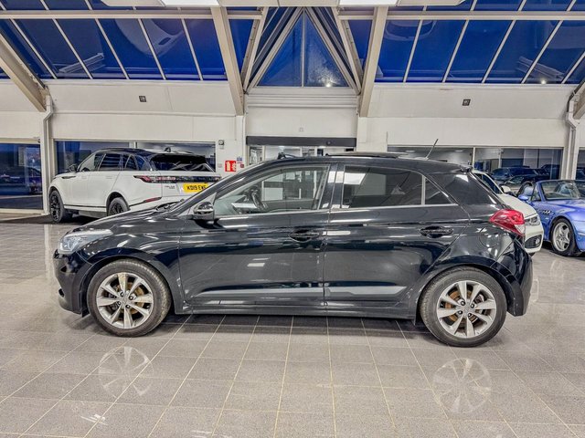 2015 Hyundai I20 1.4L Premium SE Nav 5dr - Photo 11