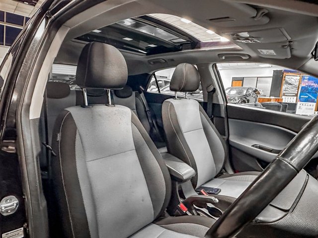 2015 Hyundai I20 1.4L Premium SE Nav 5dr - Photo 4