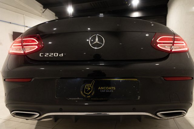 2020 Mercedes-Benz C-Class 2L Amg Line 2dr - Photo 6