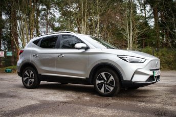 2024 MG MG ZS