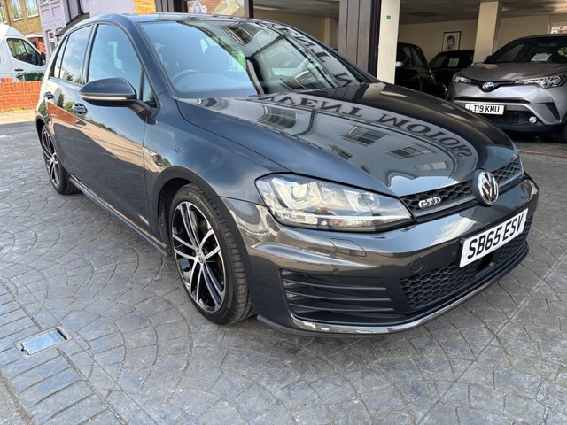 View our VOLKSWAGEN GOLF