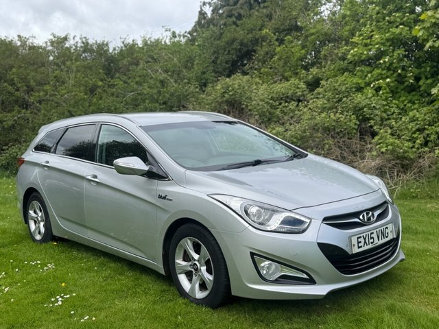 View our Hyundai I40 1.7 CRDi Blue Drive Style Estate 5dr Diesel Manual Euro 5 (s/s) (115 ps)