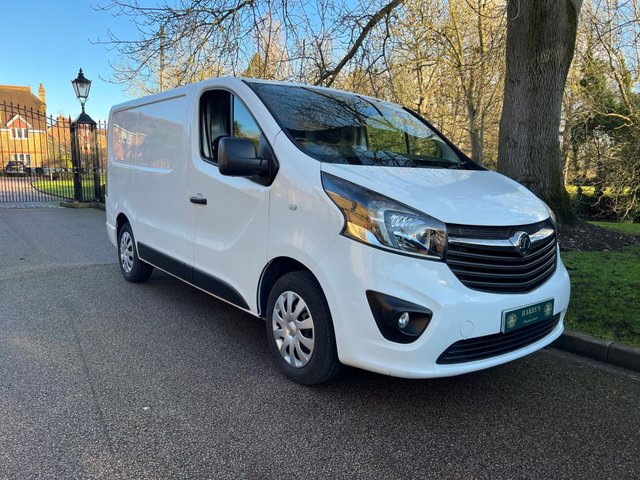 2019 VAUXHALL VIVARO