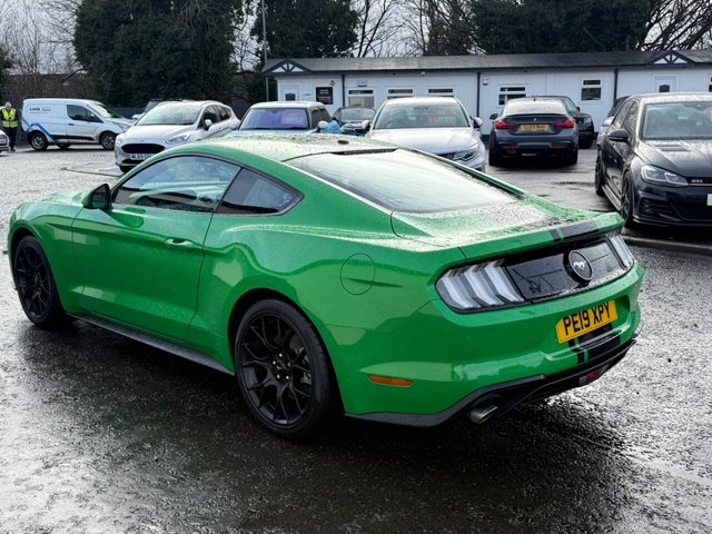 2019 FORD MUSTANG - Photo 7