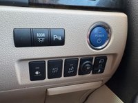 USED 2012 12 TOYOTA ALPHARD 2.4L PETROL HYBRID EXCELLENT CONDITION