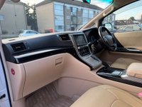 USED 2012 12 TOYOTA ALPHARD 2.4L PETROL HYBRID EXCELLENT CONDITION