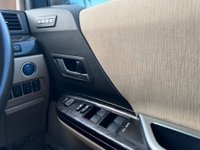 USED 2012 12 TOYOTA ALPHARD 2.4L PETROL HYBRID EXCELLENT CONDITION