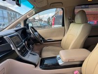 USED 2012 12 TOYOTA ALPHARD 2.4L PETROL HYBRID EXCELLENT CONDITION