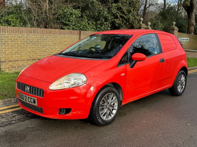 View our Fiat Grande Punto 1.3 JTD 75 Multijet 16v Active 3DR CAR DERIVED PANEL VAN 
