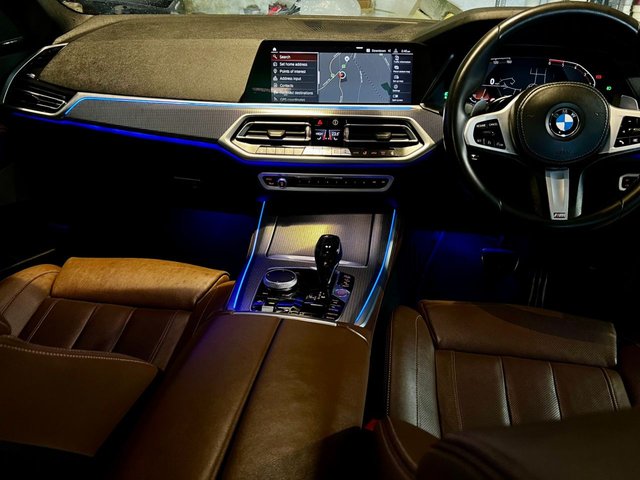 2019 BMW X5 - Photo 5