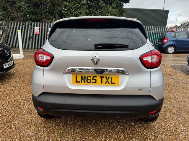 2015 RENAULT CAPTUR 1.5 dCi ENERGY Dynamique S Nav SUV 5dr Diesel Auto Euro 6 (s/s) (90 ps) - Photo 11