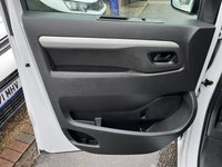 USED 2022 22 VAUXHALL VIVARO 2.0 Turbo D 3100 Dynamic Crew Van L2 H1 Euro 6 (s/s) 6dr SERVICED @ 16 38 59 71 k