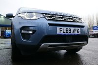 USED 2020 69 LAND ROVER DISCOVERY SPORT 2.0 D240 MHEV HSE SUV 5dr Diesel Auto 4WD Euro 6 (s/s) (240 ps) BYRON BLUE METALLIC PAINTWORK + REAR SCREENS + MERIDIAN SURROUND