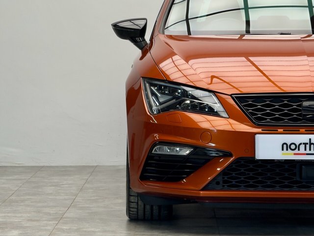 2018 Seat Leon 2L Cupra 300 5dr - Photo 11