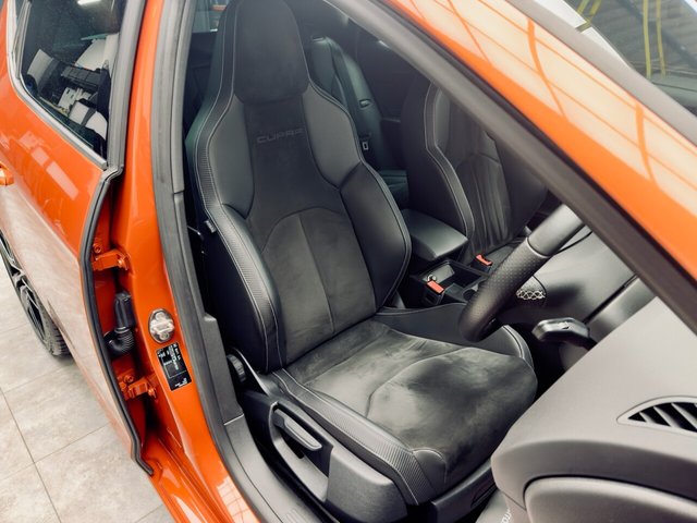 2018 Seat Leon 2L Cupra 300 5dr - Photo 3